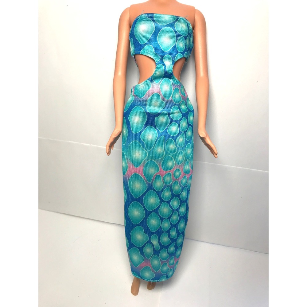 Barbie Doll Clothing 2001 Amazing Nails Blue Bubble Cutout Sides Dress 53379